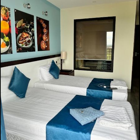 Marissa Hotel Hoang Hoa Exterior photo